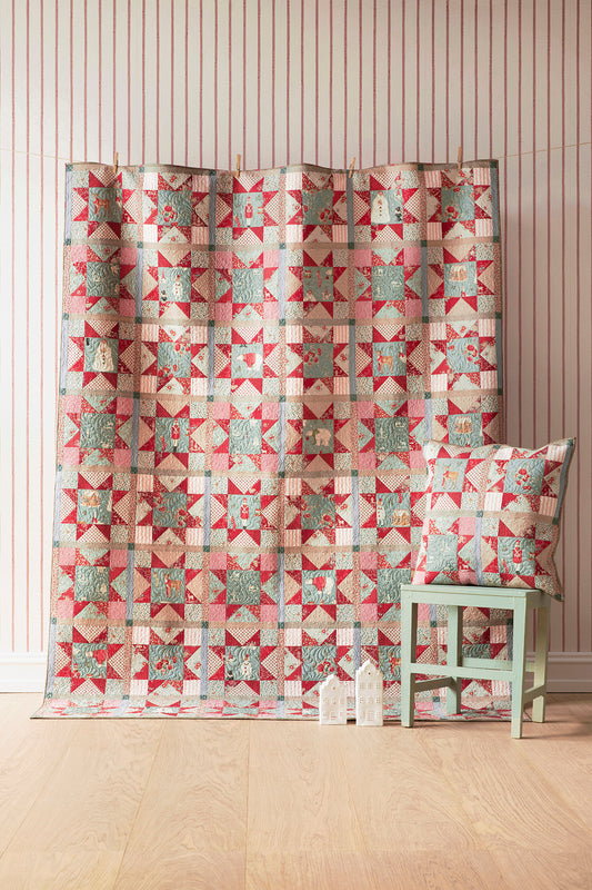 Merry Little Christmas by Tilda: Carol Duckegg